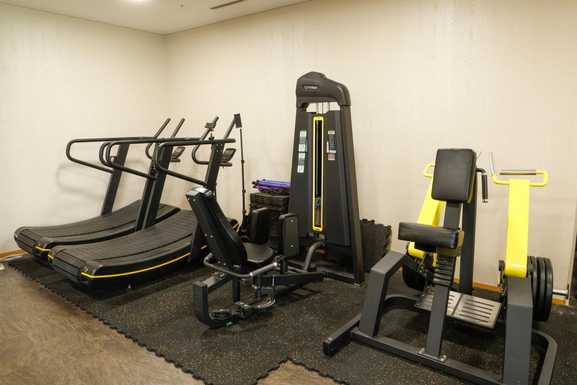 Hida Takayama Onsen Takayama Green Hotel - Keio Group Hotels - Takayama (Gifu) Exterior foto A gym in a private home