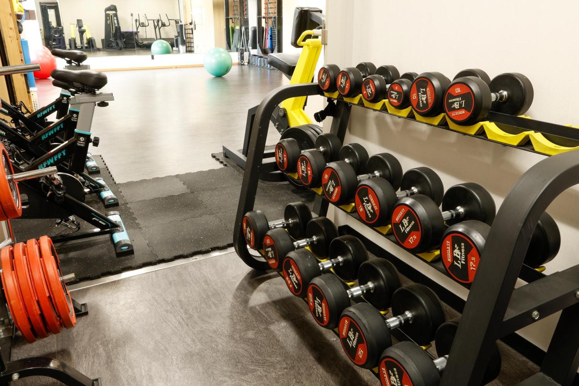 Hida Takayama Onsen Takayama Green Hotel - Keio Group Hotels - Takayama (Gifu) Exterior foto Dumbbells on a rack